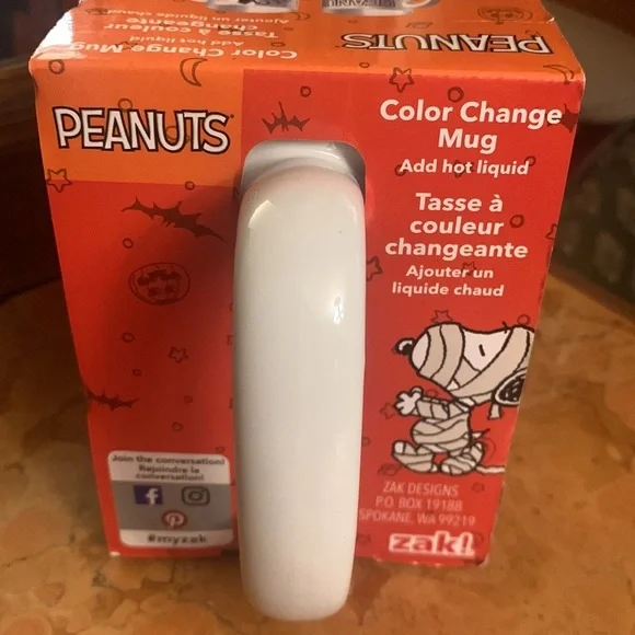 Peanuts Snoopy Halloween Color Changing Mug NEW - Picture 5 of 5